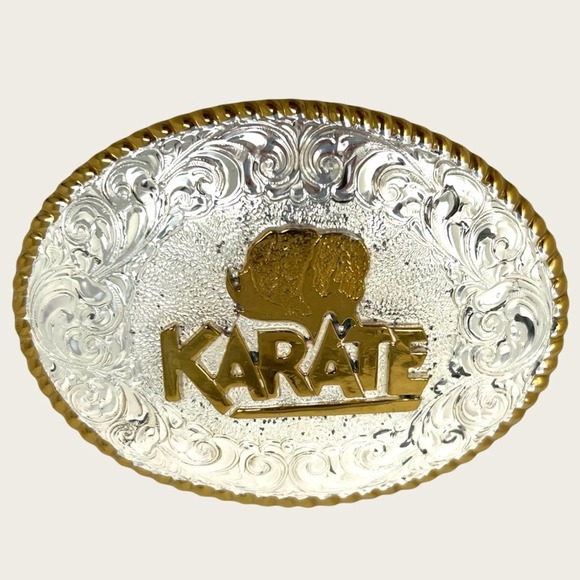 Crumrine KARATE Belt Buckle 3.5”x2.75” Silver & Gold - Picture 7 of 9
